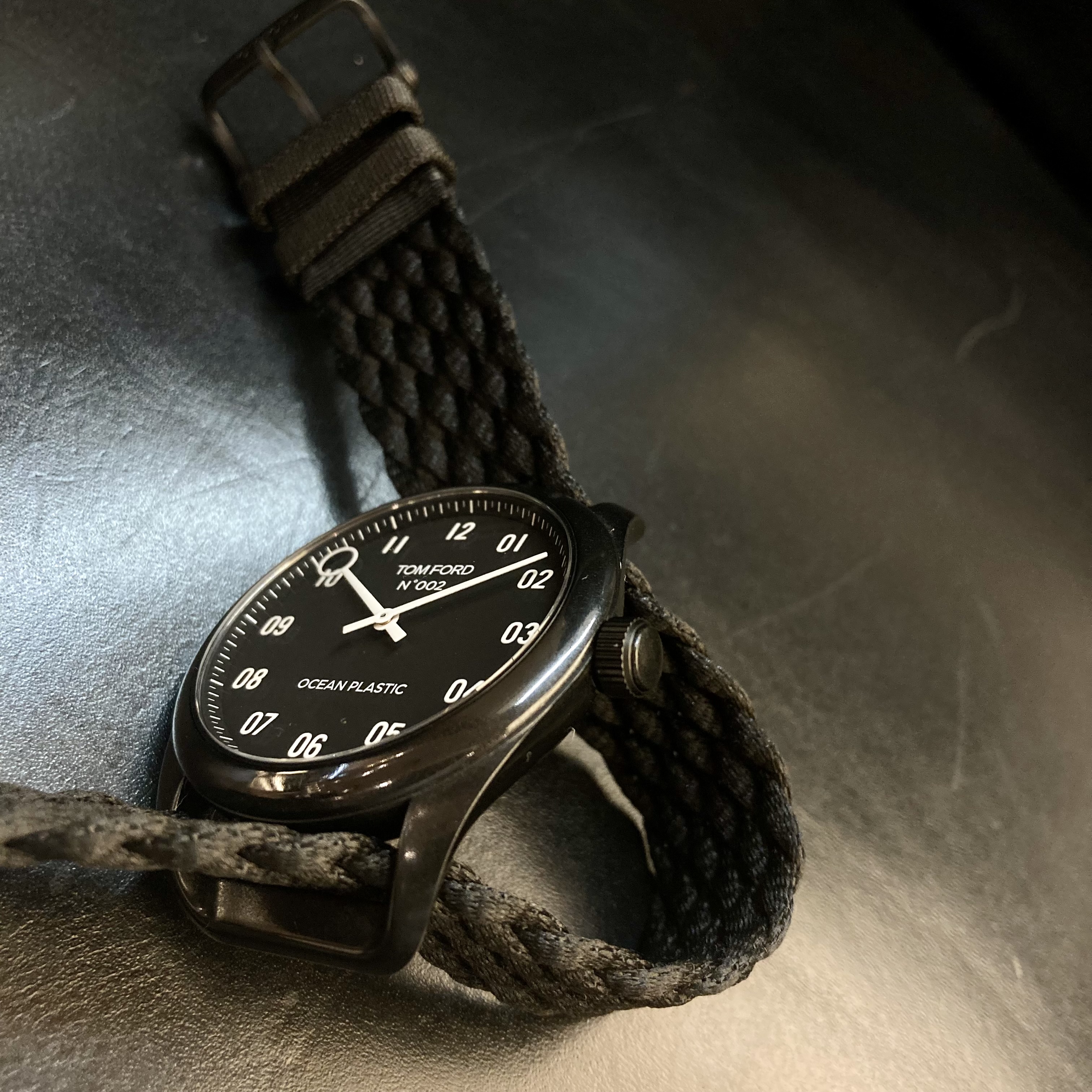 トム フォード(TOM FORD TIMEPIECES) N.002 オーシャンプラスチック